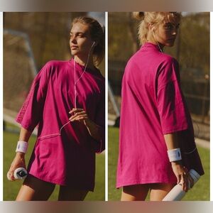 Free People Movement Throw Over Tunic. Color Berry Blitz.